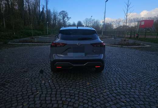 Nissan Qashqai 1.3 DIG-T DCT TEKNA