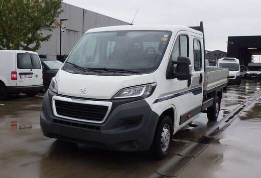 Peugeot (Stock ID 42568)