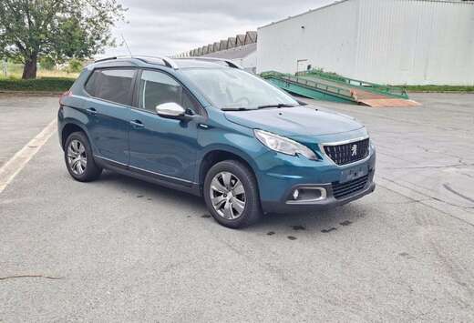 Peugeot styling 1.2 met 125.000km