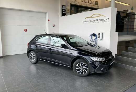 Volkswagen 1.0TFSI BENZINE MET SLECHTS 24000KM