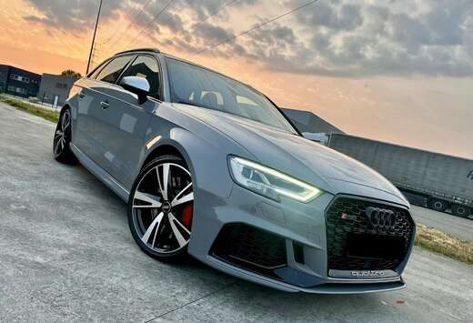 Audi Sportback 2.5 TFSI Quattro S tronic