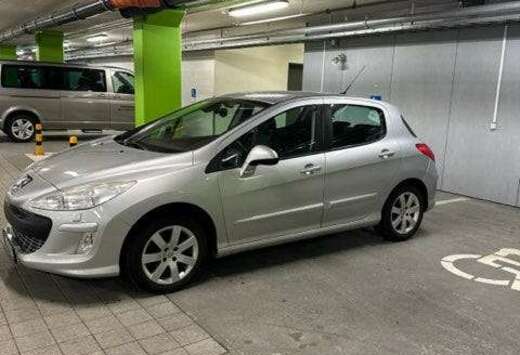 Peugeot 308 1.6i Premium
