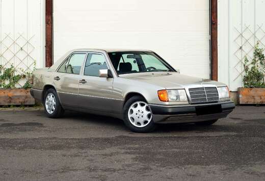 Mercedes-Benz W124