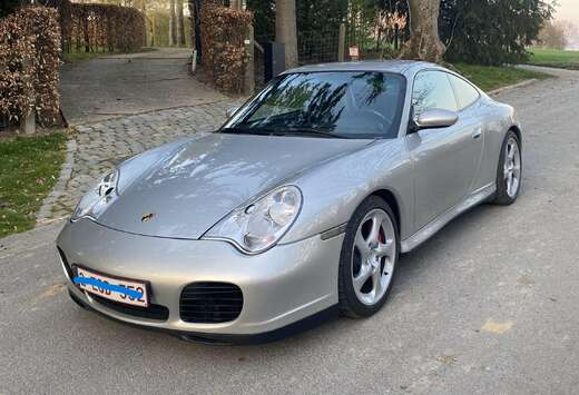 Porsche Carrera 4S