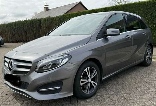 Mercedes-Benz Led/Xenon/Navi/Bluetooth/multistuur