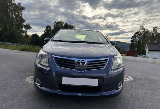 Toyota 2.0i VVT-i 16vD4 Linea Sol