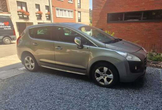 Peugeot 3008 1.6 HDi Confort Pack FAP