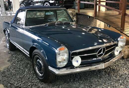 Mercedes-Benz Automaat W113 Pagode 1966 BLUE in zeer  ...