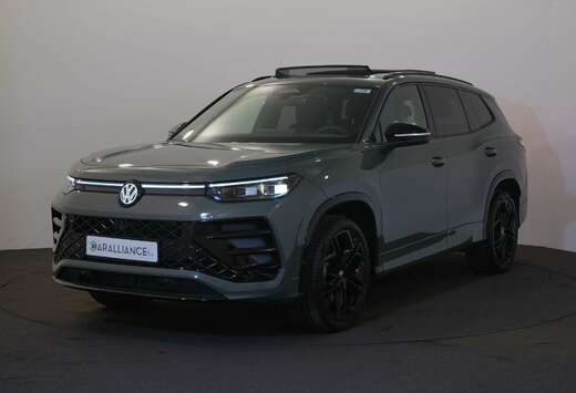 Volkswagen R-line Black Style 1.5 eTSI DSG|7pl.|Pano| ...
