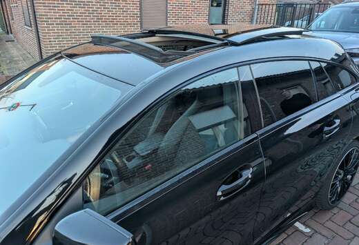 Mercedes-Benz Shooting Brake AMG Line