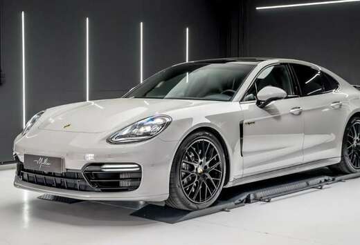 Porsche 4 e-Hybrid 2.9 V6 Bi-Turbo PHEV PDK