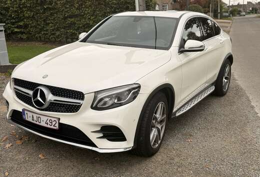 Mercedes-Benz d Coupe 4Matic 9G-TRONIC AMG Line