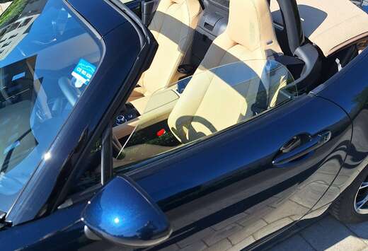 Mazda MX-5 1.5i Skyactiv-G Kazari