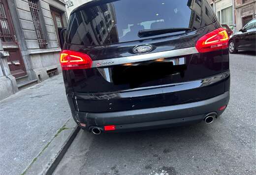 Ford 2.2 TDCi Titanium S DPF prête à immatriculer