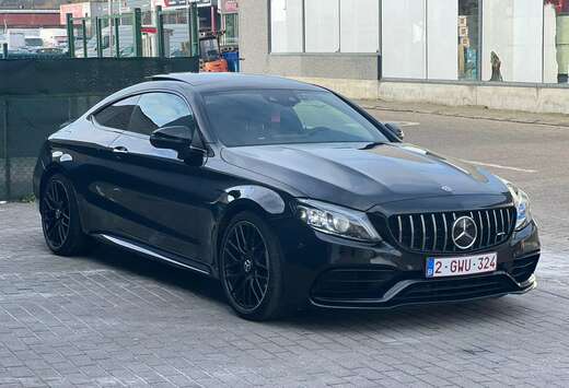 Mercedes-Benz Coupe C 63 AMG