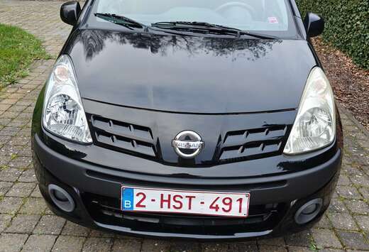 Nissan 1.0i Acenta