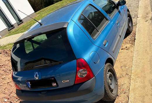 Renault 1.2i Community