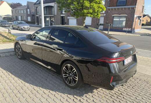 BMW 520i