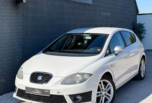 SEAT Leon 2.0 CR TDi FR PRTE  IMMATRICULÉ + CARPASS