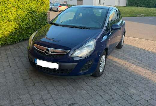 Opel 1.2i Cosmo