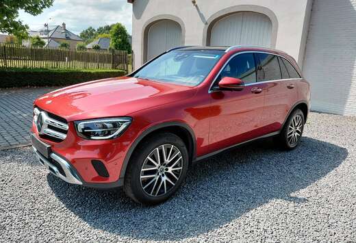 Mercedes-Benz GLC 300 DE 4MATIC PHEV