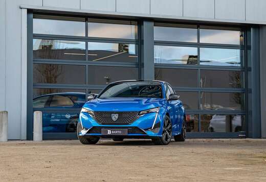 Peugeot GT  130PK AT  Leder  Pano  Camera  Massage...