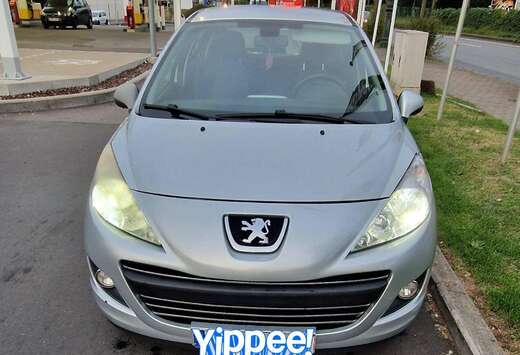 Peugeot 207 1.4i 16v Sporty