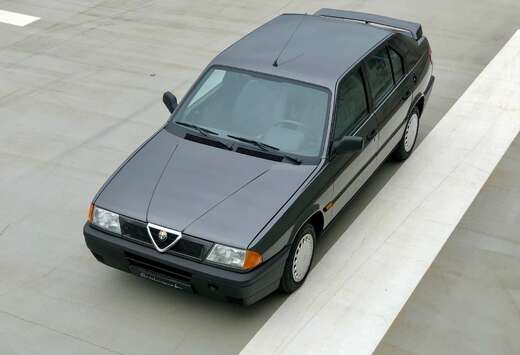 Alfa Romeo 1.3 - 14.389 km -