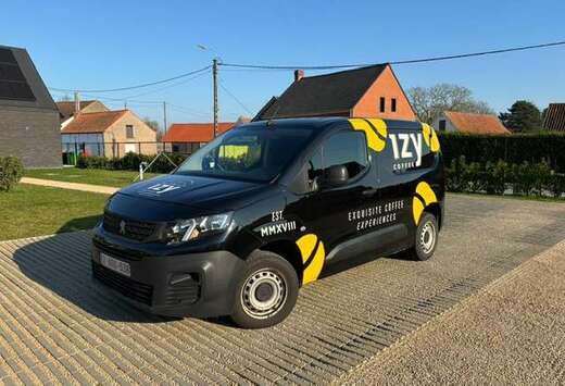 Peugeot 1.5 BlueHDi L1 STD Light Pro (EU6.2)