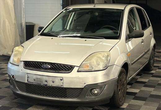 Ford Fiesta 1.3i Start