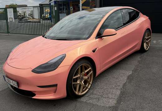 Tesla 78 kWh AWD Performance (377 kW)