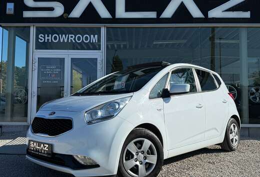 Kia Venga 1.4i World Edition_NAVI_PANO_SEMICUIR_LED_