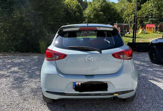 Mazda 1.5i e-Skyactiv-G MHEV Centre-Line