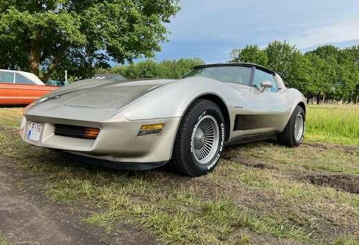 Chevrolet C3 Corvette Collector Edition (1 of 6.759)