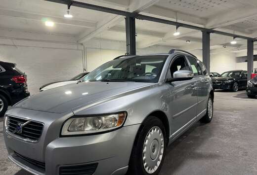 Volvo V50 2.4 D5 Kinetic Geartronic