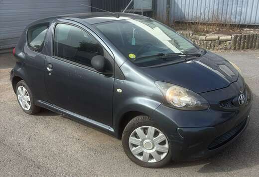 Toyota Aygo 1.0i VVT-i