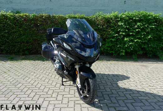 BMW Triple Black -Garantie - Akrapovic - #flatwinmoto ...