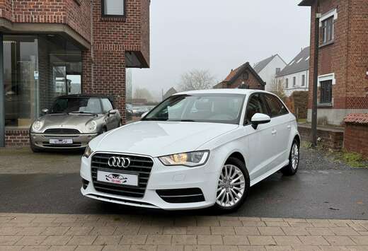 Audi 1.6 TDI design // NAVI // AIRCO // 1\'STE EIGENA ...