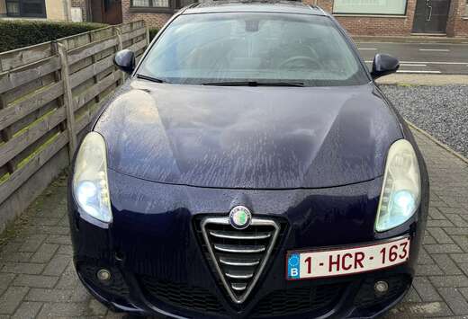 Alfa Romeo 2.0 JTDM 16V TCT Turismo