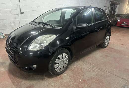 Toyota 1.3 - 87 VVT-i Luna Pack