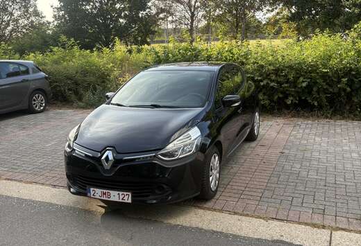 Renault 2014 – 137k km – €5.750