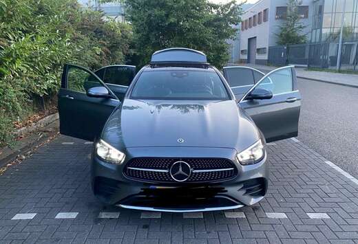 Mercedes-Benz E 220 AMG