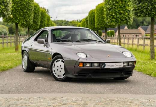 Porsche 928S met S4 upgrade