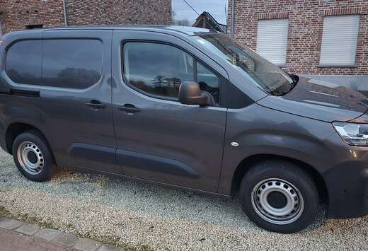 Citroen 1.5 BlueHDi M Light Club S/S (6.2)
