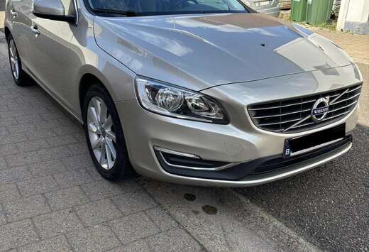 Volvo 2.0 D2 Dynamic Edition