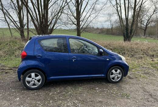 Toyota Aygo 1.0i VVT-i Blue