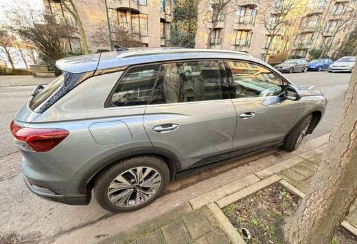 Audi 82 kWh 40 S line