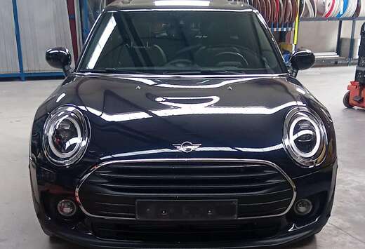 MINI Mini Clubman 1.5A Cooper OPF (EU6AP)
