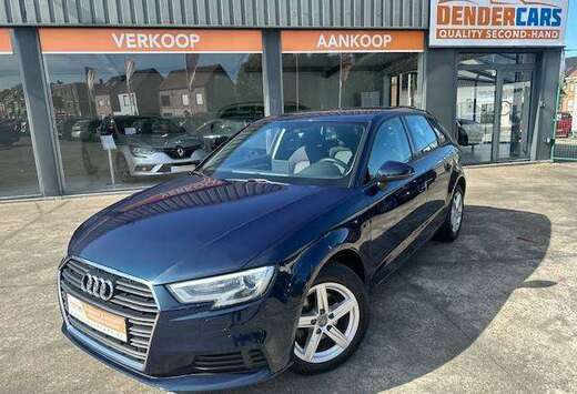 Audi , 1.0i benzine, 2018, Navi, PDC + Garantie