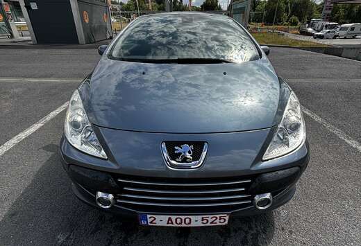 Peugeot CC 1.6i 16v Dynamique